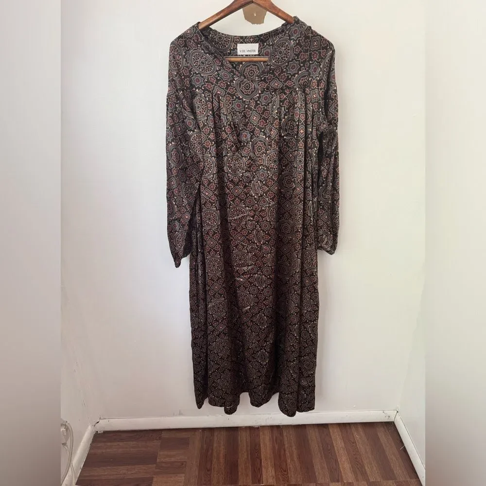 V. DE. VINSTER Midi Length Geometric Dress 100% Silk Size Medium Boho LagenLook